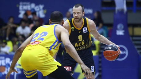 ΑΕΚ - Περιστέρι