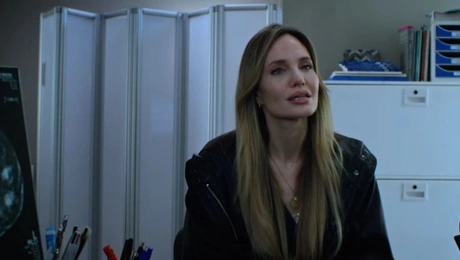 Αντζελίνα Τζολί