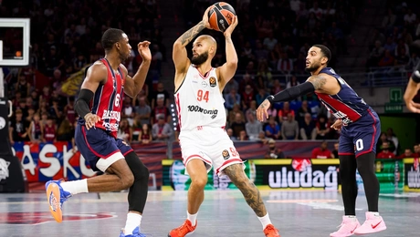 Ολυμπιακός - Μπασκόνια