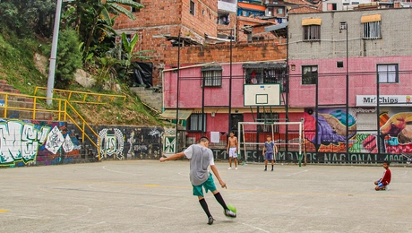 Ποδόσφαιρο σε φαβέλα