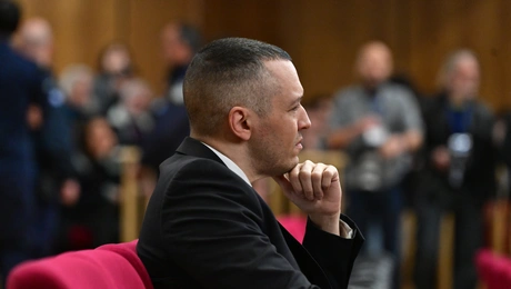 Ηλίας Κασιδιάρης στη δίκη της Χρυσής Αυγής