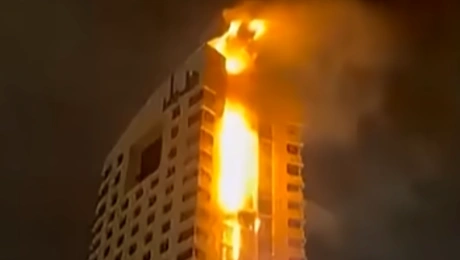 Φωτιά σε πύργο στο Κουβέιτ ενω μέσω πολέμου στη Μέση Ανατολή