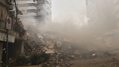 Ερείπια από ισραηλινά χτυπήματα στον Λίβανο