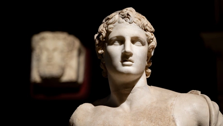 Άγαλμα του Μεγάλου Αλεξάνδρου