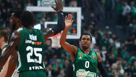 ΠΑΝΑΘΗΝΑΙΚΟΣ - ΜΟΝΑΚΟ