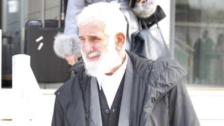 Πέτρος Φιλιππίδης