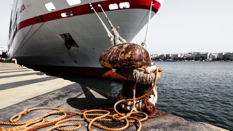 Δεμένο πλοίο λόγω της απεργίας των ναυτεργατών