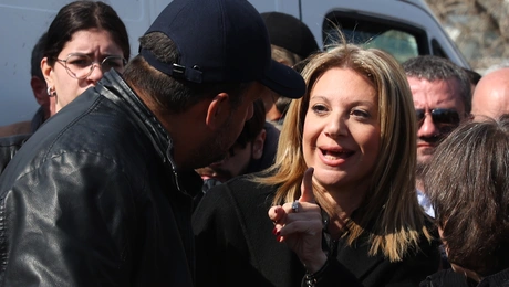 Ρούτσι Καρυστιανού