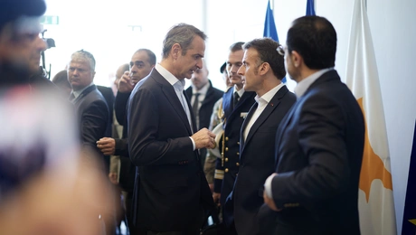 τριμερής στην Κύπρο