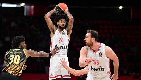 Ντόρσεϊ - Μιλουτίνοφ