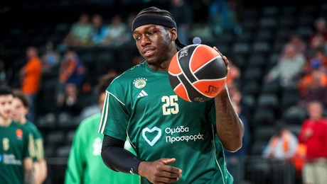 Κέντρικ Ναν