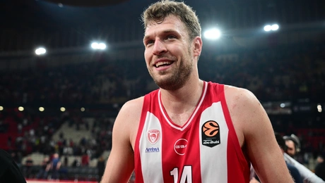 Σάσα Βεζένκοφ