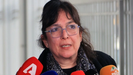 Ελένη Βασάρα