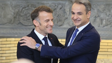 Εμανουέλ Μακρόν και Κυριάκος Μητσοτάκης