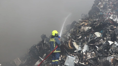 Φωτιά σε εταιρεία ανακύκλωσης στη Θεσσαλονίκη