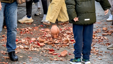 Σπασμένοι μπότηδες στην Κέρκυρα