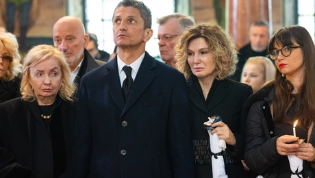 ΕΙΚΟΝΕΣ ΑΠΟ ΤΗΝ ΚΗΔΕΙΑ ΤΟΥ ΜΙΡΤΣΕΑ ΛΟΥΤΣΕΣΚΟΥ