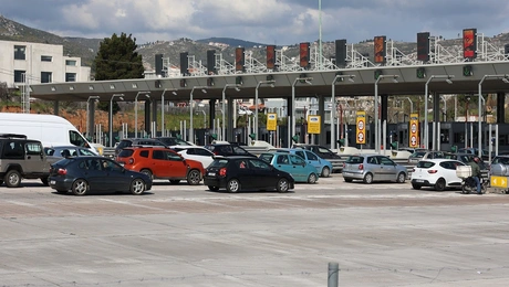 κίνηση διόδια Πάσχα