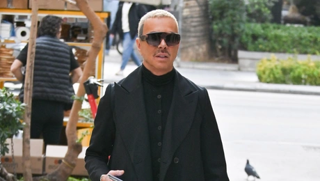 Λάκης Γαβαλάς