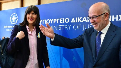 ΣΥΝΑΝΤΗΣΗ ΤΟΥ ΓΙΩΡΓΟΥ ΦΛΩΡΙΔΗ ΜΕ ΤΗΝ ΛΑΟΥΡΑ ΚΟΒΕΣΙ