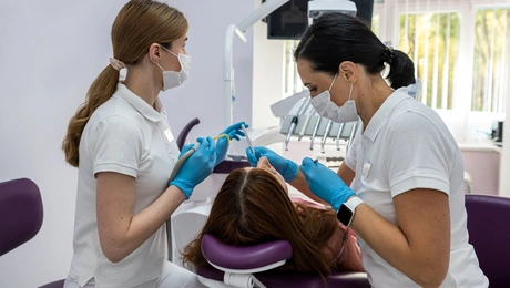 Οδοντίατρος