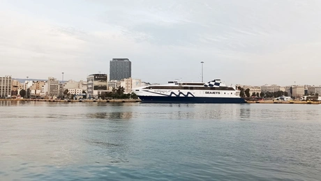 Μανιάτες εναντίον Κρητικών