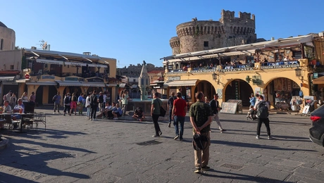 Η Μεσαιωνική Πόλη στη Ρόδο