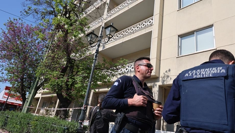 Νεκρή 51χρονη που έπεσε από τον 2ο όροφο στο υπουργείο Τουρισμού