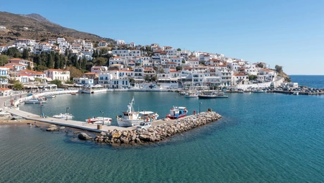 Άνδρος