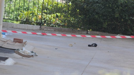 Δύο 17χρονες έπεσαν από τον 6ο όροφο πολυκατοικίας