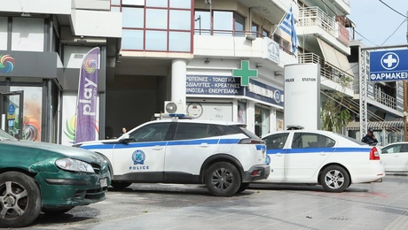 Το σημείο της γυναικοκτονίας της Κυριακής Γρίβα στους Αγίους Αναργύρους
