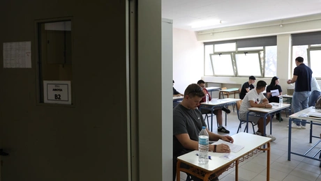 Πανελλαδικές παενλληνιες εξετασεις μαθητες υποψηφιοι