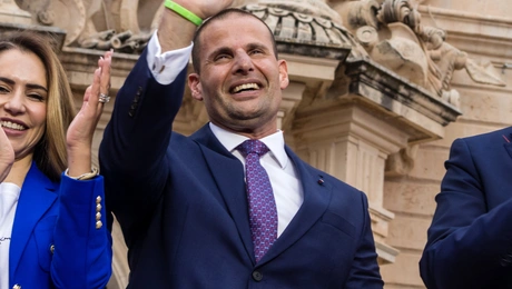 Ρόμπερτ Αμπέλα