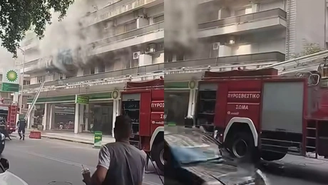 Η φωτιά στο διαμέρισμα στη Θεσσαλονίκη