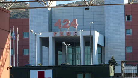 424