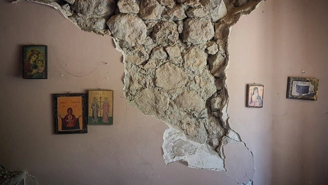 Καταστροφές από τον σεισμό στην Εύβοια