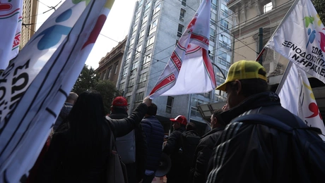 Απεργία των εργαζομένων τουρισμού - επισιτισμού