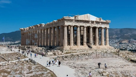 Το δυτικό αέτωμα του Παρθενώνα ολοκληρώθηκε μετά από 220 χρόνια
