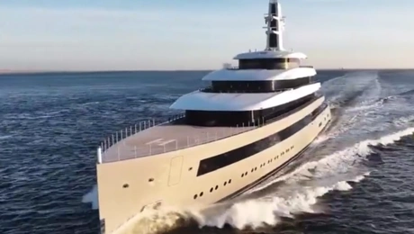 Το superyacht του ιδρυτή του WhatsApp στη Μύκονο