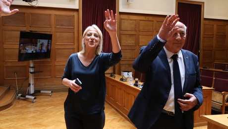 Ρένα Δούρου