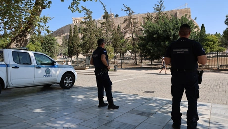 Επίθεση με μαχαίρι στην Ακρόπολη