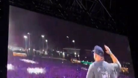 AXASTOI LIVE