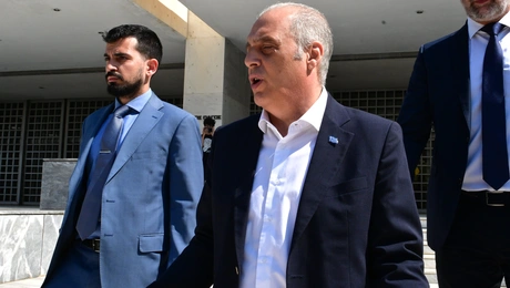 βελοπουλος