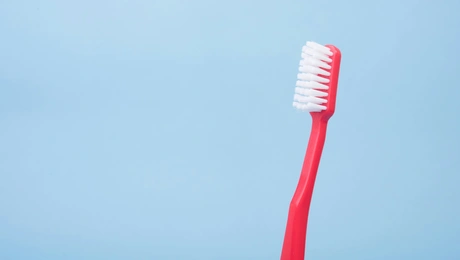 brush teeth