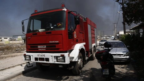 Επέμβαση της πυροσβεστικής στον Ασπρόπυργο