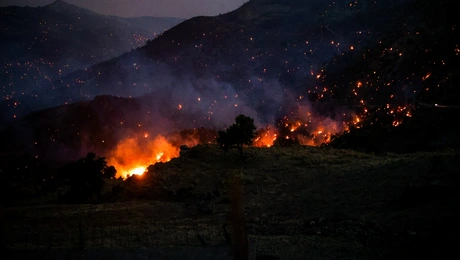 Φωτιά στην Κρύα Βρύση