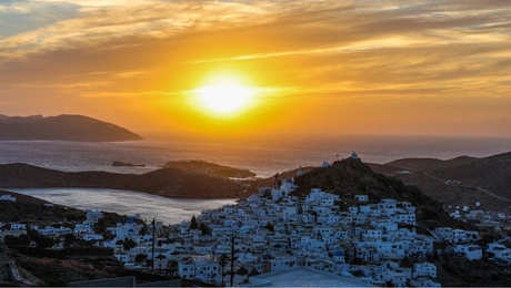 Ίος