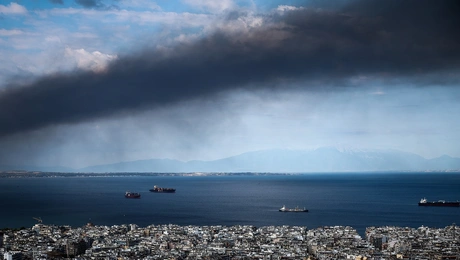 νέφος φωτιά Ωραιόκαστρο