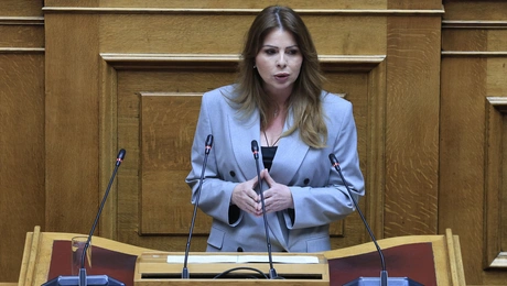 Κατερίνα Παπακώστα