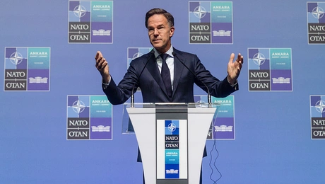 Ο Μαρκ Ρούτε στην Σύνοδο του ΝΑΤΟ